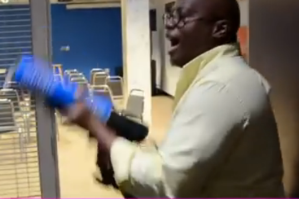 Win Johnny’s Money – Social Campaign