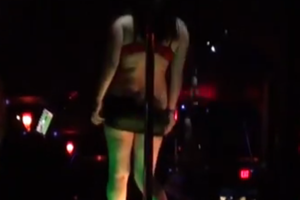 Stripper 101 with Mojo In The Morning